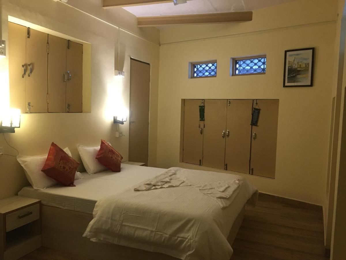 Hotel Yogi Soul Varanasi Exterior foto