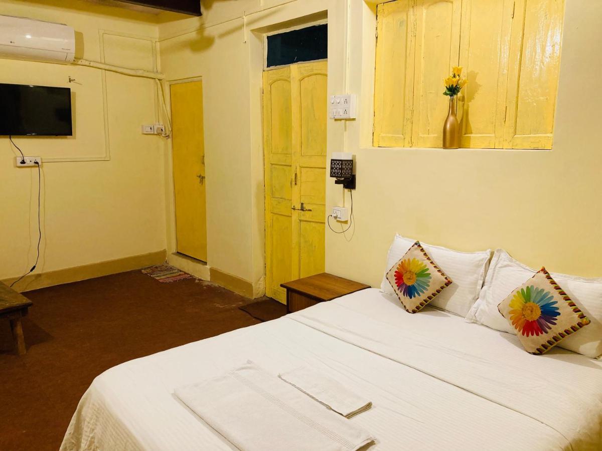 Hotel Yogi Soul Varanasi Exterior foto